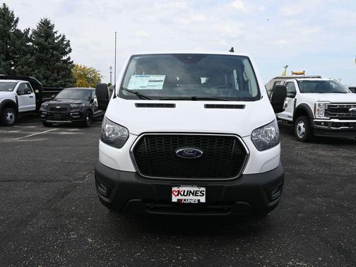2025 Ford Transit-350 XL