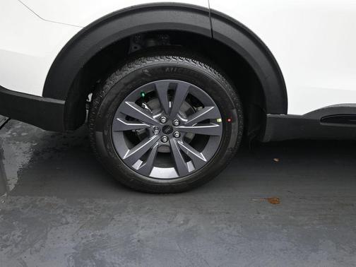 Star White 2026 Ford Explorer Active