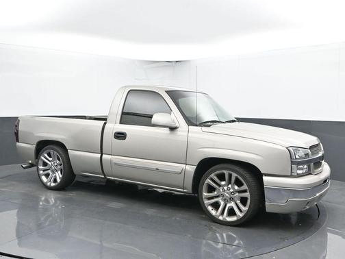 2004 Chevrolet Silverado 1500 LS