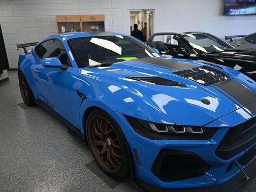 2025 Ford Mustang SUPERSNAKE 825+ HP