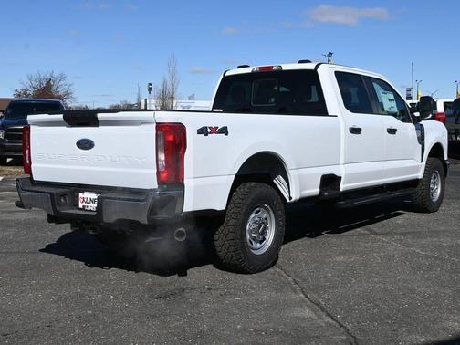 Oxford White 2026 Ford F-250 XL