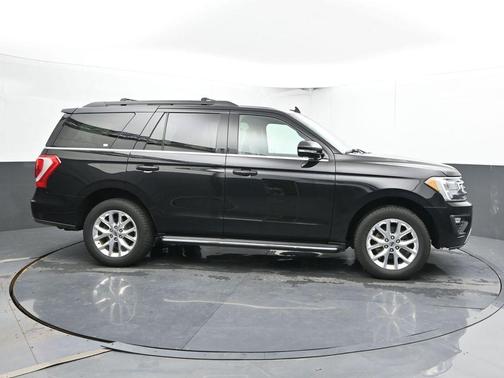 Black 2020 Ford Expedition XLT