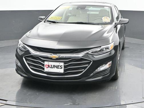 2024 Chevrolet Malibu 2LT