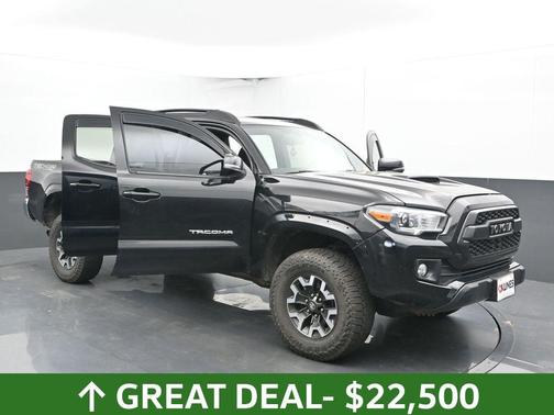 2017 Toyota Tacoma SR