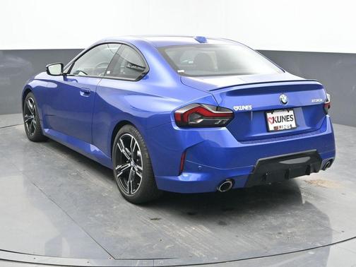 Portimao Blue Metallic 2026 BMW 230 i