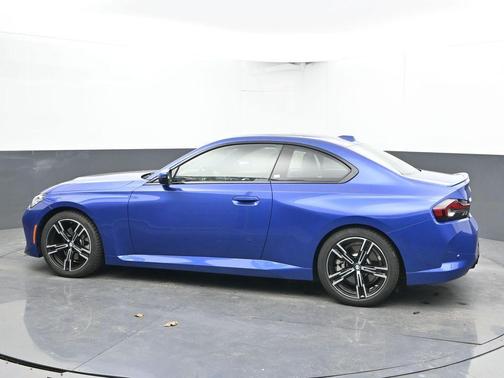 Portimao Blue Metallic 2026 BMW 230 i