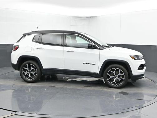 Bright White Clearcoat 2025 Jeep Compass Limited