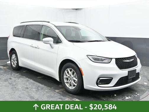 2022 Chrysler Pacifica Touring-L