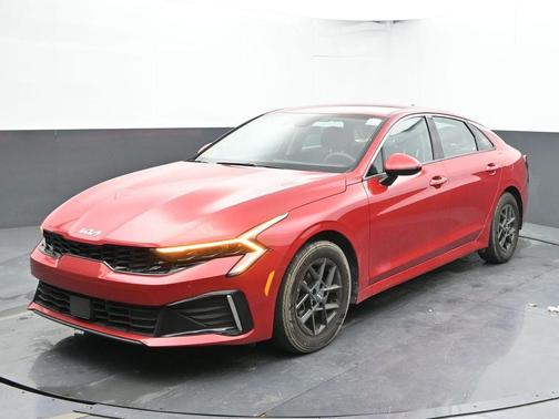 Runway Red 2025 Kia K5 LXS