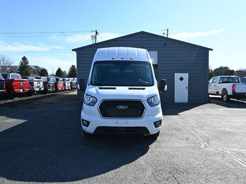 2024 Ford Transit-350 XLT
