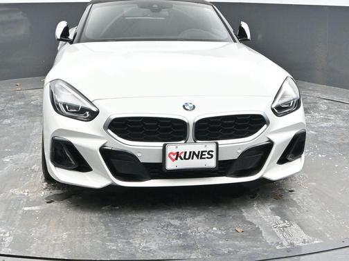 2025 BMW Z4 sDrive30i