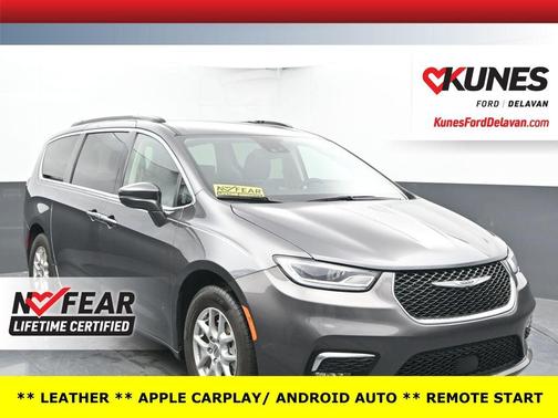 2022 Chrysler Pacifica Touring-L
