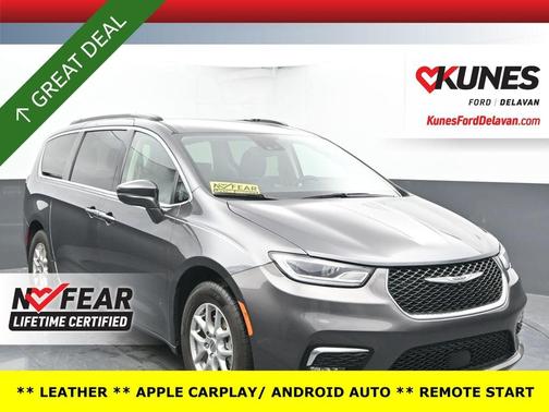 2022 Chrysler Pacifica Touring-L