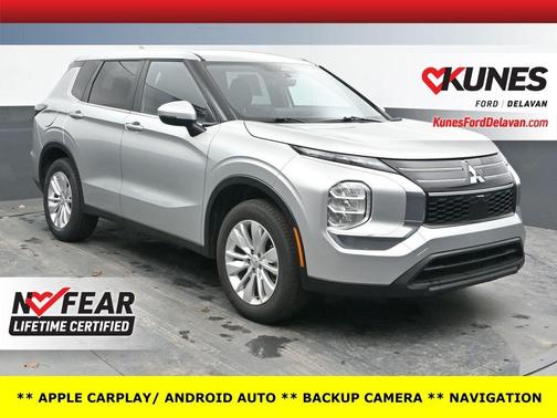 2025 Mitsubishi Outlander ES