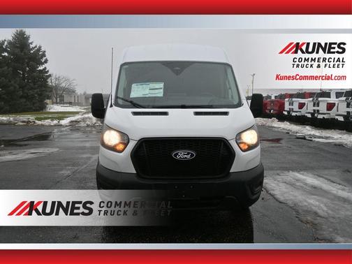 2026 Ford Transit-250 148 WB Medium Roof Cargo