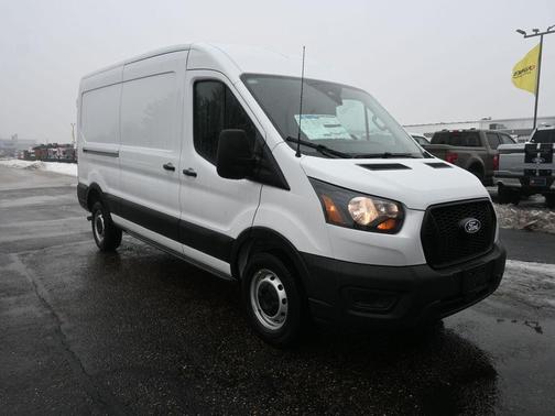 2026 Ford Transit-250 148 WB Medium Roof Cargo