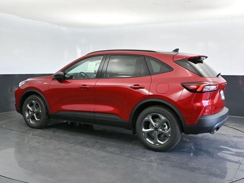 Rapid Red Metallic Tinted Clearcoat 2026 Ford Escape ST-Line