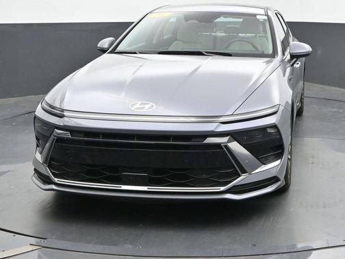 2024 Hyundai SONATA Hybrid SEL