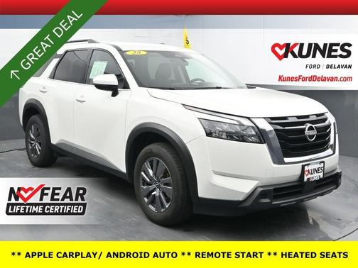 Glacier White 2025 Nissan Pathfinder SV