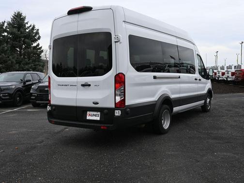2024 Ford Transit-350 XLT