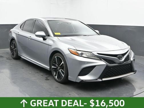 2019 Toyota Camry XSE