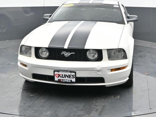 2005 Ford Mustang GT