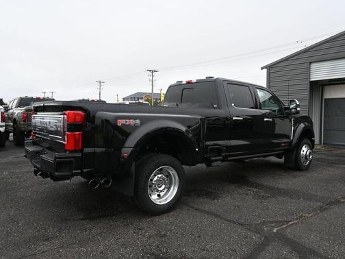 2026 Ford F-450 Platinum