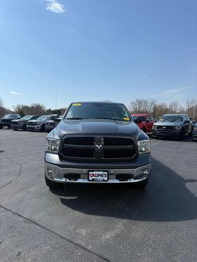 Granite Crystal Clearcoat Metallic 2015 RAM 1500 SLT