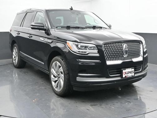 2024 Lincoln Navigator Premiere