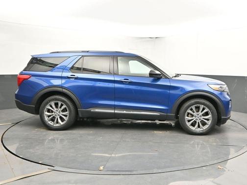 Atlas Blue Metallic 2023 Ford Explorer Limited