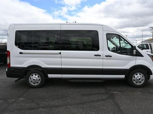Oxford White 2025 Ford Transit-350 XLT