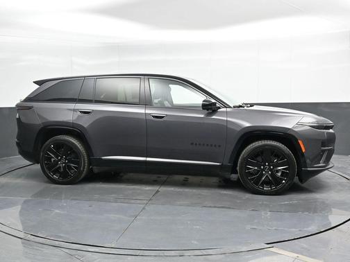 2024 Jeep Wagoneer S Launch Edition