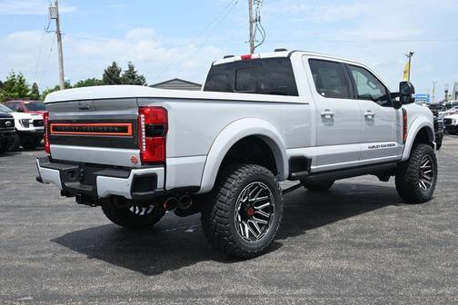 Avalanche 2026 Ford F-250 Harley-Davidson