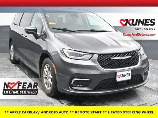 2023 Chrysler Pacifica Touring-L