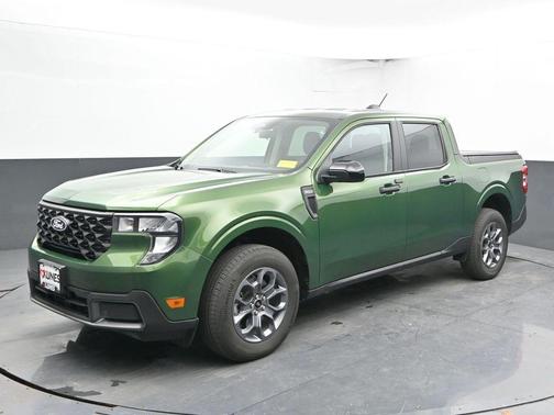 Green 2025 Ford Maverick XLT