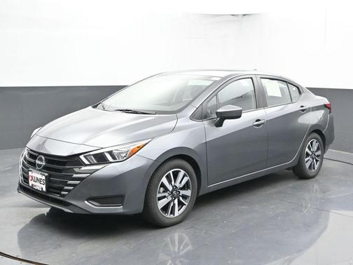 2023 Nissan Versa 1.6 SV