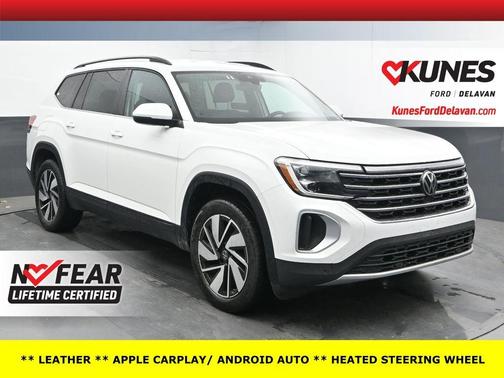 Pure White 2025 Volkswagen Atlas 2.0T SE w/Technology