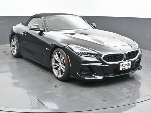 2025 BMW Z4 sDrive30i