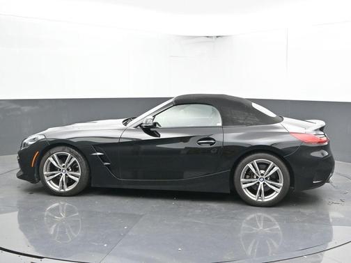 2025 BMW Z4 sDrive30i