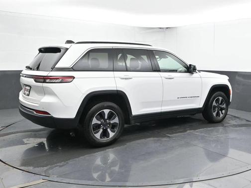 Bright White Clearcoat 2024 Jeep Grand Cherokee 4xe Base