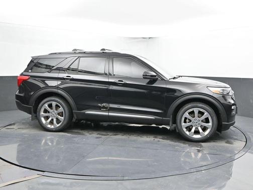 Agate Black Metallic 2020 Ford Explorer Platinum