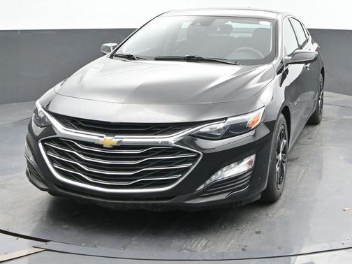 Mosaic Black Metallic 2023 Chevrolet Malibu LT