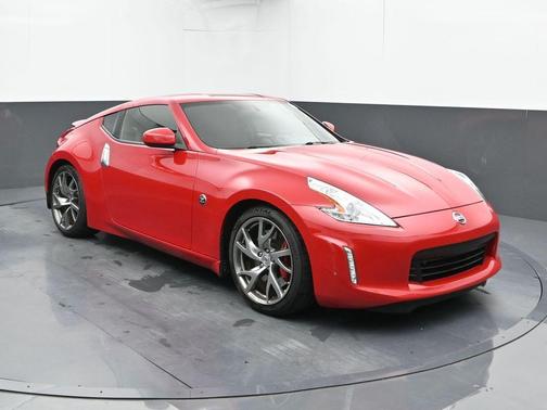 Solid Red 2016 Nissan 370Z Sport Tech