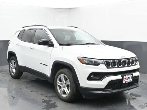 2023 Jeep Compass Latitude