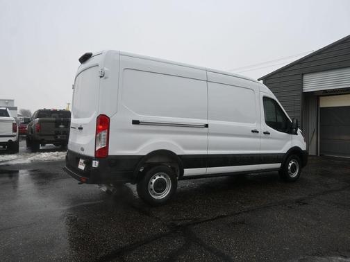 2026 Ford Transit-250 148 WB Medium Roof Cargo