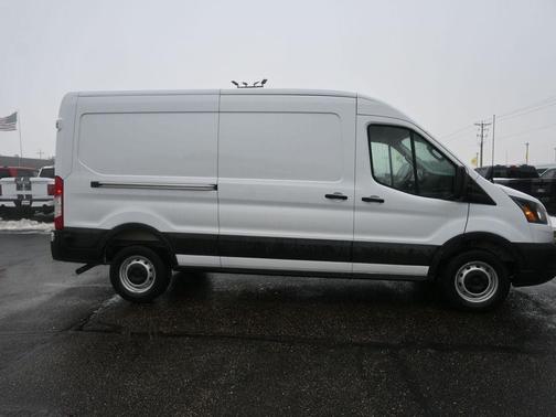 2026 Ford Transit-250 148 WB Medium Roof Cargo