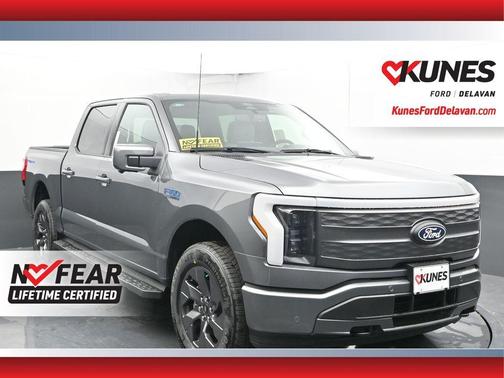 2025 Ford F-150 Lightning LARIAT