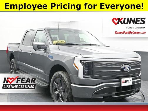 2025 Ford F-150 Lightning LARIAT