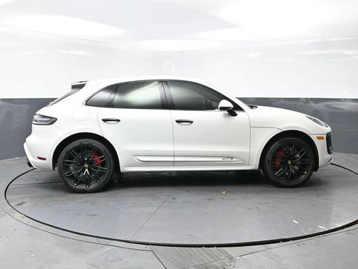 White 2023 Porsche Macan GTS