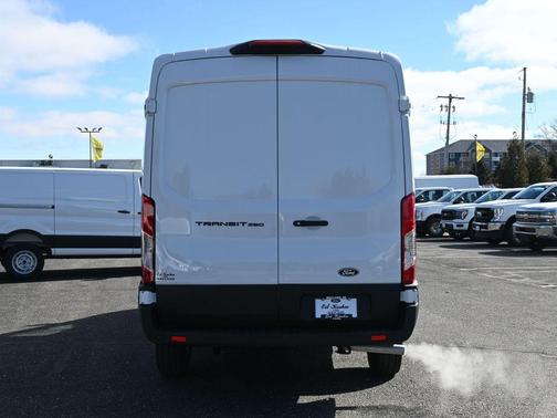 2026 Ford Transit-250 148 WB Medium Roof Cargo